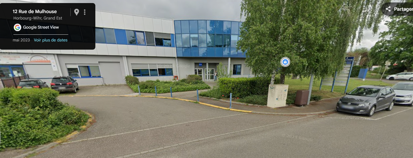 Photo entree bureau 12aMHW Bureau / Entrée locaux GEODE 1er étage